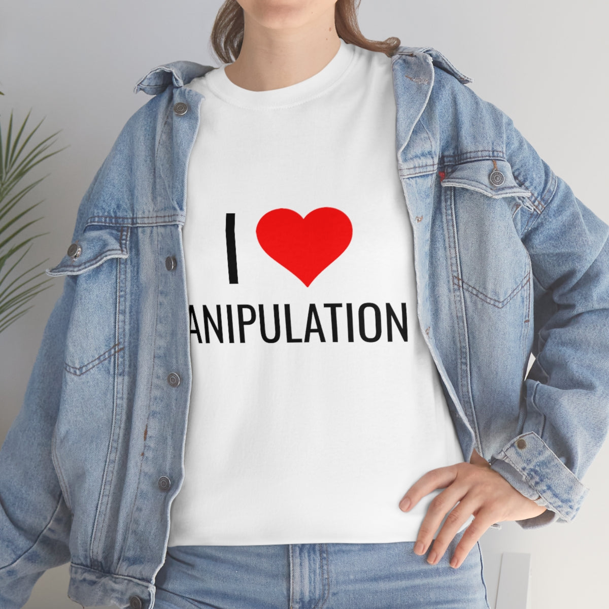 Manipulation Tshirt